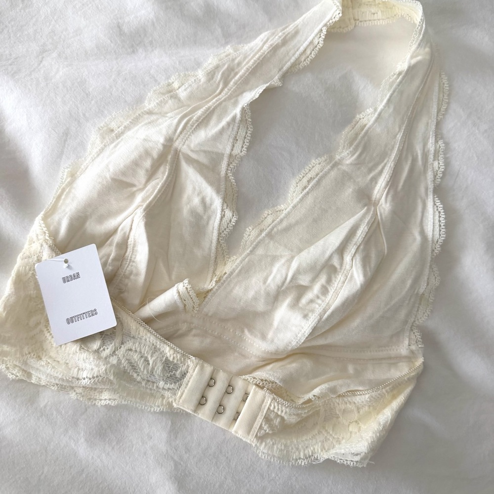 Urban Outfitters Out From Under Lace Halter Bralette S - Picture 3 of 6